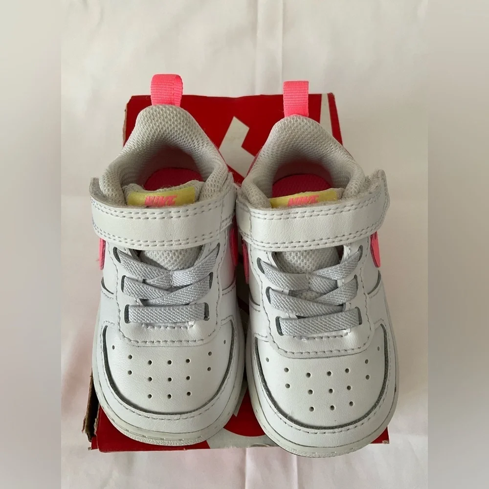 Nike Kids Sneakers - White and Neon Pink